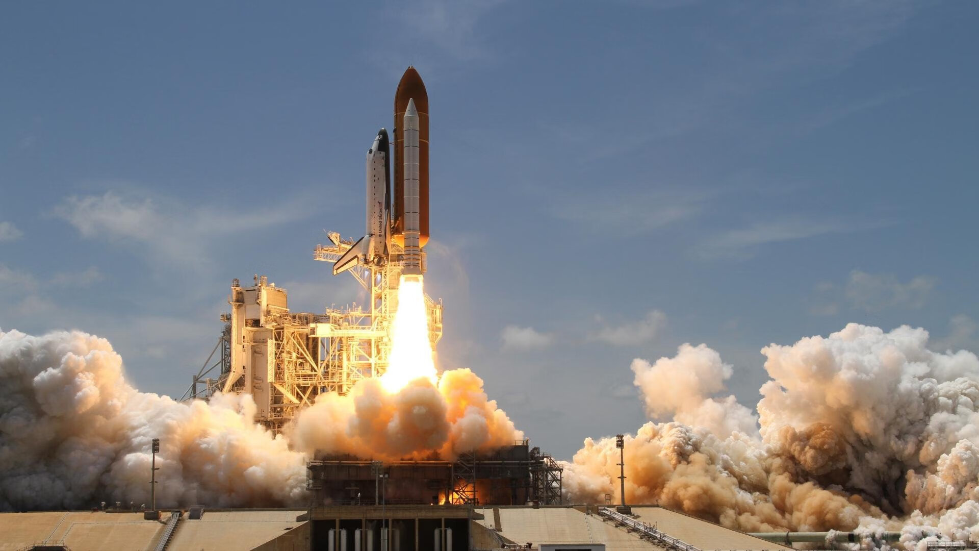 kaiyun开云·官方网站-_篮球迷狂欢夜：明星球员线上互动助兴_，篮球迷聚集地综艺