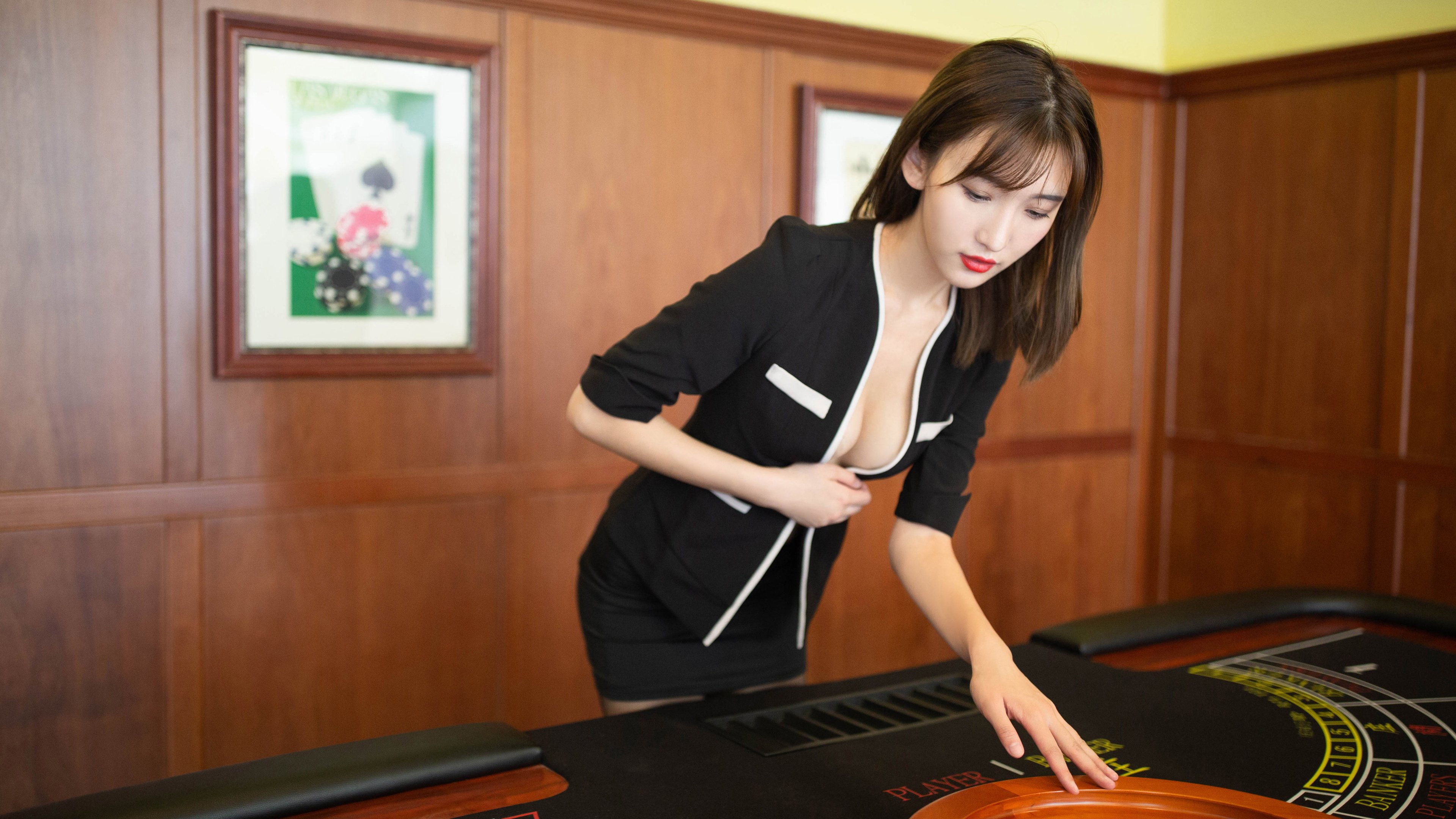 开云官网-女篮国家队试点新型战术阵型优化攻防结构，女篮基本战术